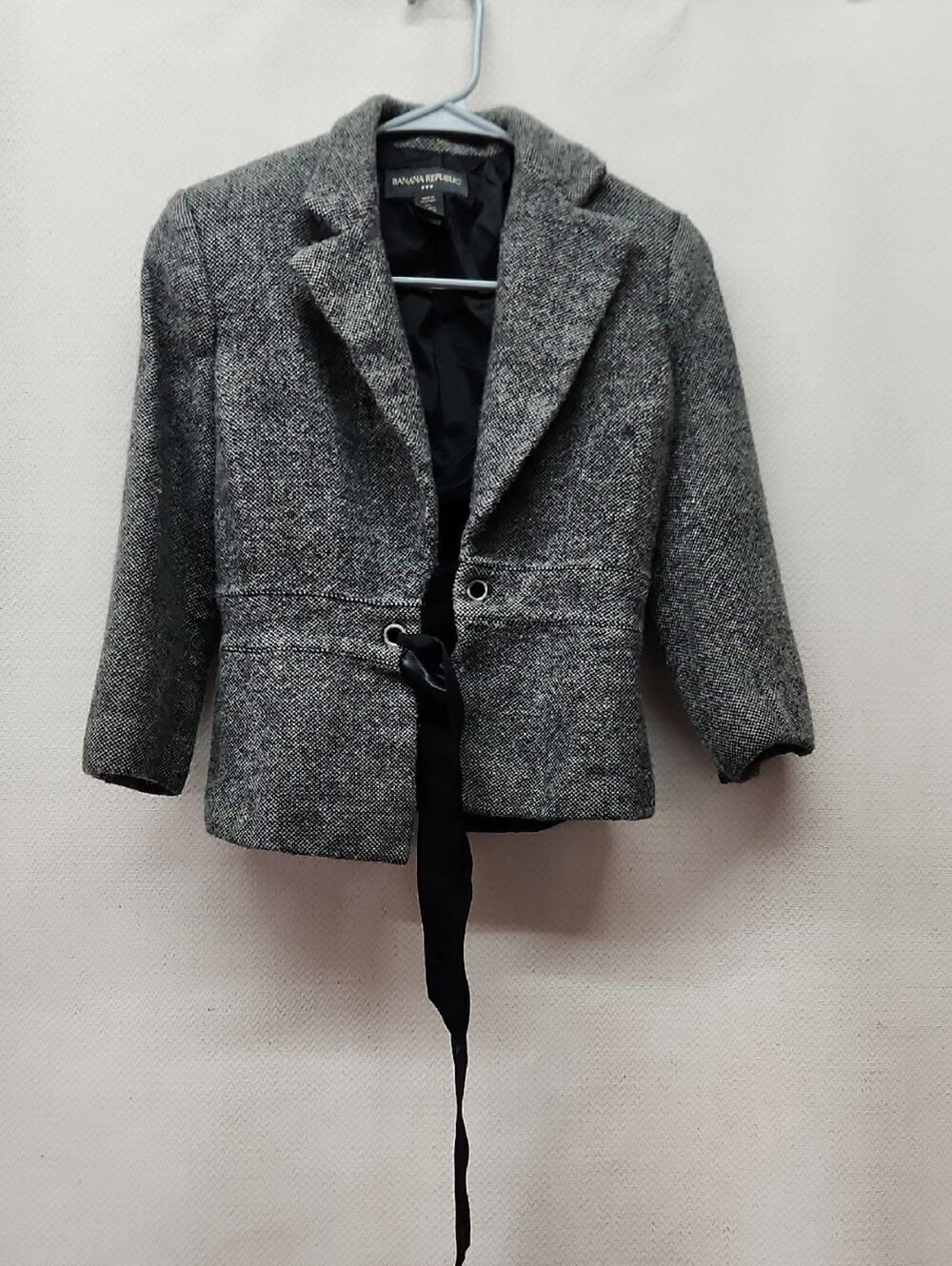 Banana Republic Gray Tweed Tie-Waist Blazer